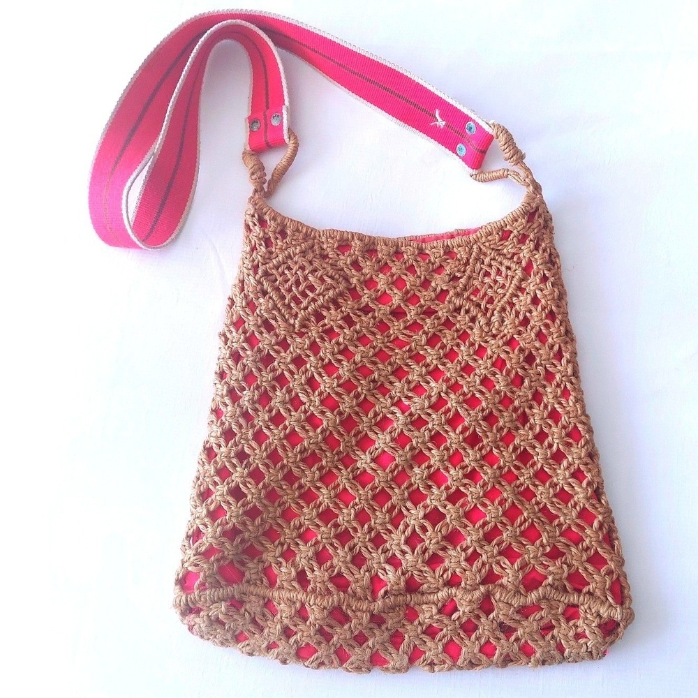 American Eagle Outfitters Macrame Woven Shoulder‎ Bag Pink Lining Boho Jute Net